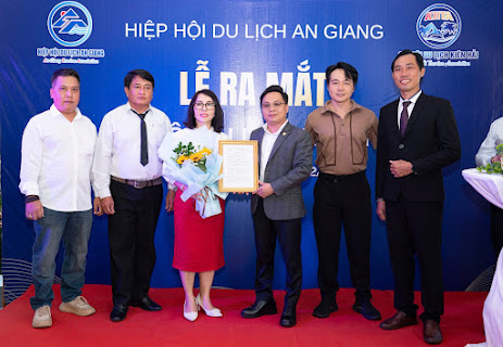 Lý Minh-Giang-tham-gia-hiep-hoi-Du-Lich-An-Giang